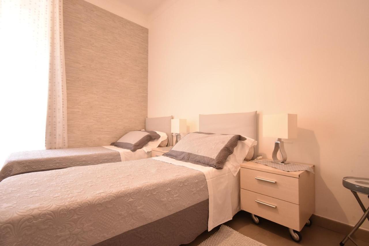 Affittacamere E Appartamenti - Rent Rooms And Apartments Le Camere Nel Corso - Adults Only La Spezia Exteriör bild