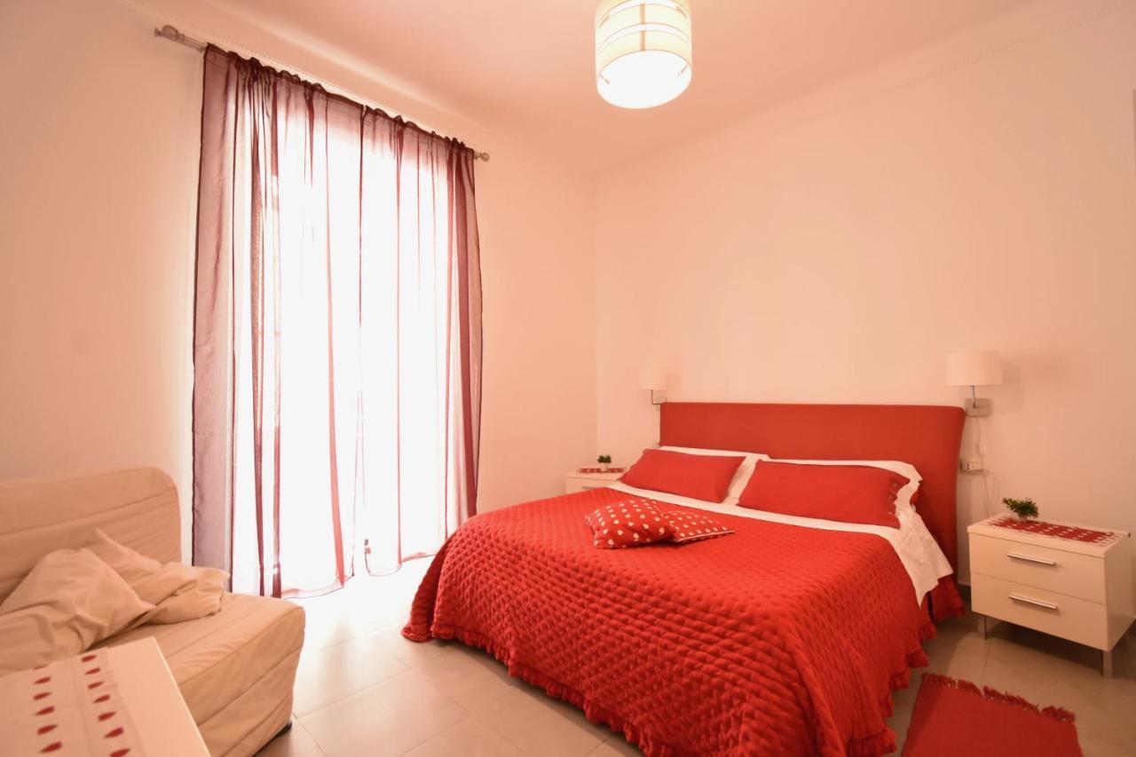 Affittacamere E Appartamenti - Rent Rooms And Apartments Le Camere Nel Corso - Adults Only La Spezia Exteriör bild