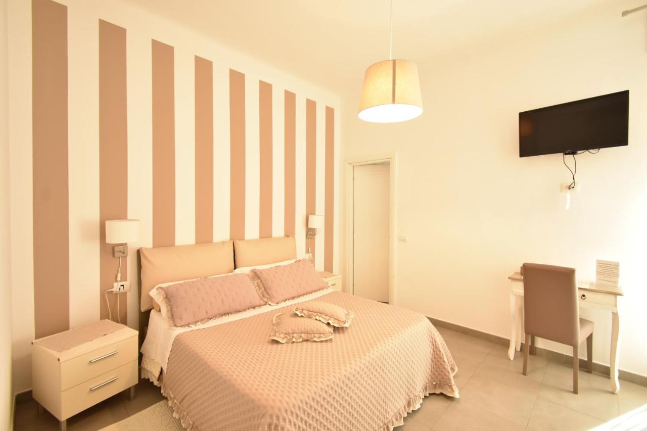 Affittacamere E Appartamenti - Rent Rooms And Apartments Le Camere Nel Corso - Adults Only La Spezia Exteriör bild