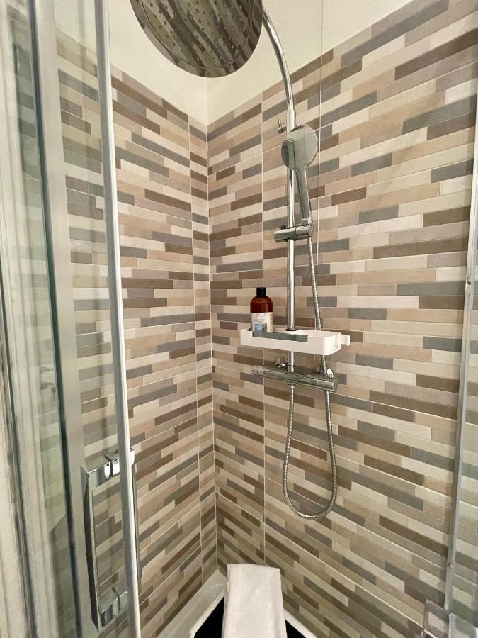 Affittacamere E Appartamenti - Rent Rooms And Apartments Le Camere Nel Corso - Adults Only La Spezia Exteriör bild