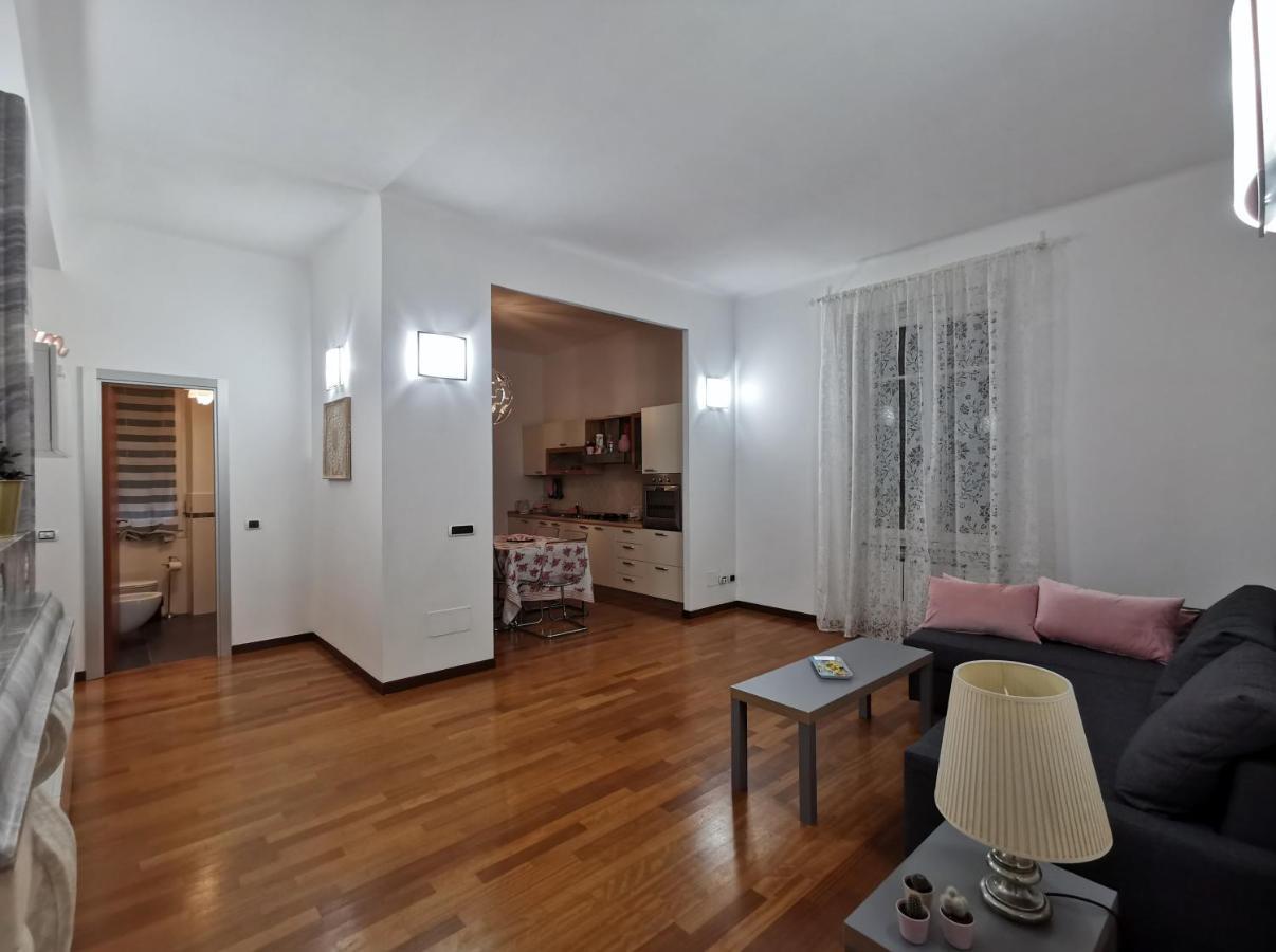 Affittacamere E Appartamenti - Rent Rooms And Apartments Le Camere Nel Corso - Adults Only La Spezia Exteriör bild