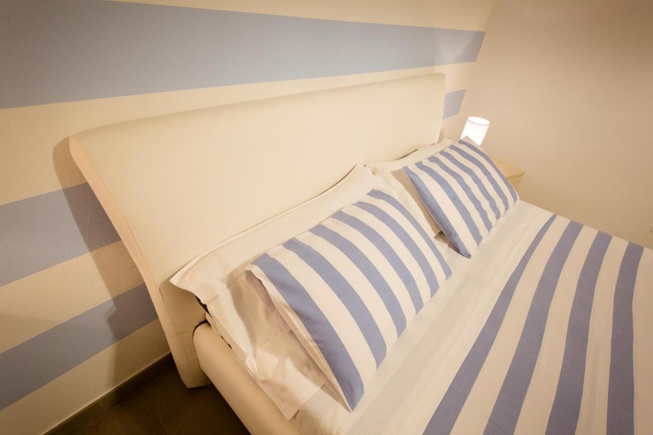 Affittacamere E Appartamenti - Rent Rooms And Apartments Le Camere Nel Corso - Adults Only La Spezia Exteriör bild