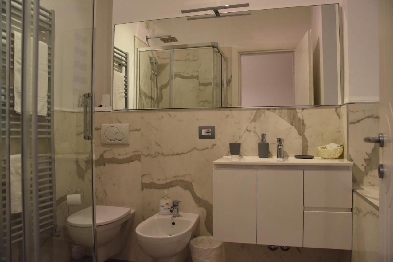 Affittacamere E Appartamenti - Rent Rooms And Apartments Le Camere Nel Corso - Adults Only La Spezia Exteriör bild